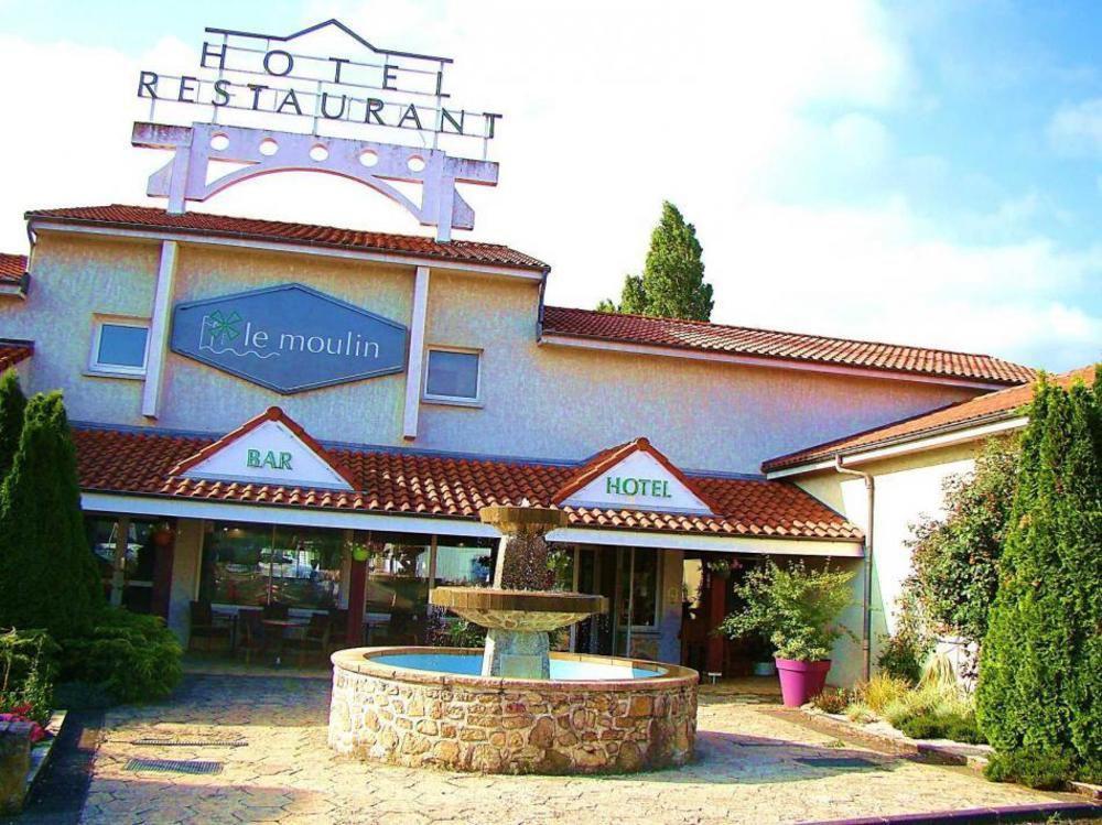 Logis Hotel Le Moulin Des Gardelles Riom Luaran gambar